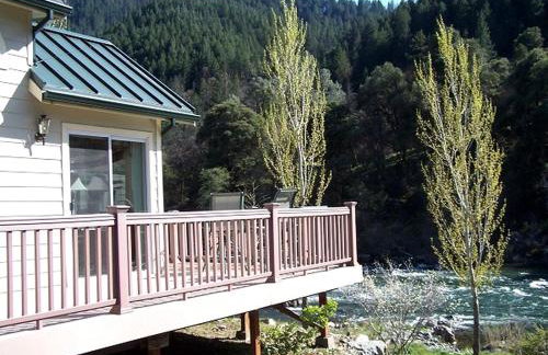 Charming Cottage Rental with Fabulous Views of the Trinity River in Northern California - Foto 35