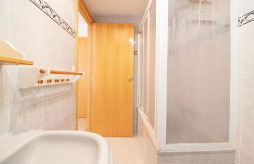 Global Properties, Practico apartamento con piscina en Residencial Brezo Canet - Foto 21