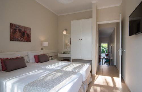 Blue Sky Apartments - Photo 40