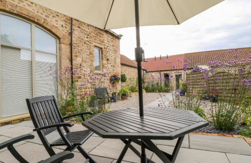 Wallerthwaite Barn Cottage - Photo 15