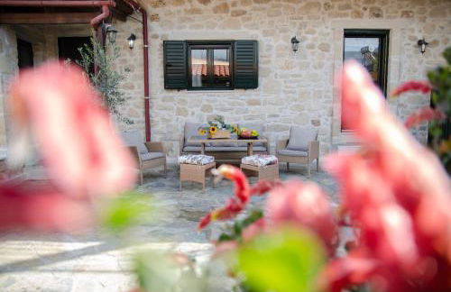 Pyrgou Villa with Shared Swimming pool - Foto 10