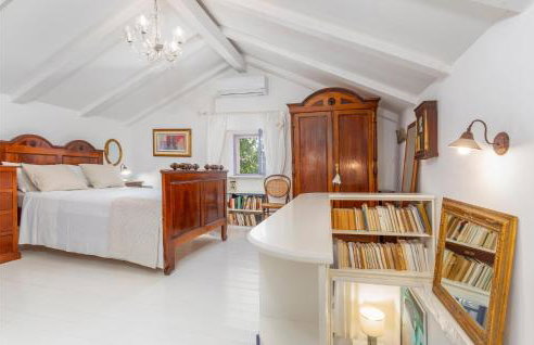 2 Bedroom Lovely Home In Punta Kriza - Foto 32