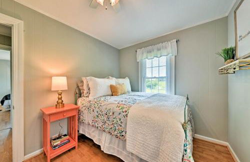 Peaceful Elkin Vacation Rental about 17 Mi to Mt Airy! - Foto 15