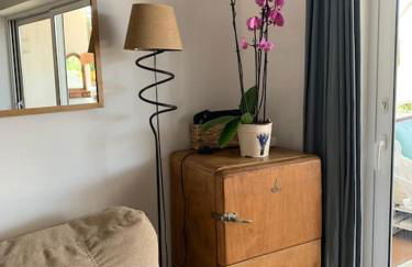 Terraza con encanto a un paso de la playa - Foto 3