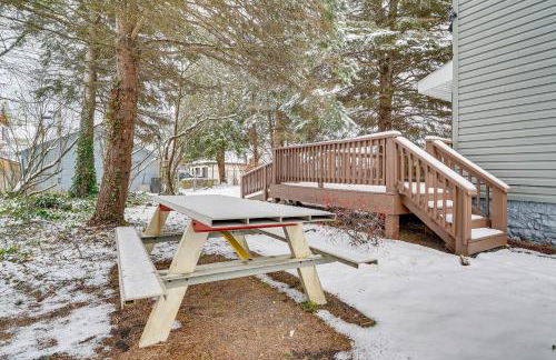 Game Room and Backyard Modern Altoona Home! - Foto 26