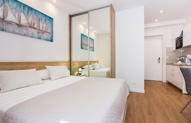 Lugo Apartments - Photo 5