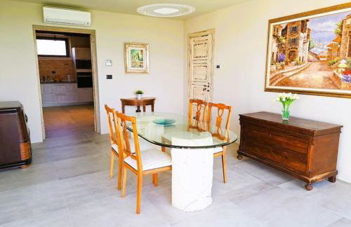 Characteristic restored farmhouse with 360 degree views - Photo 14