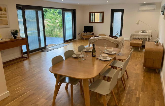 Countryside Annex- Sleeps 2, Free Parking & Garden - Foto 9