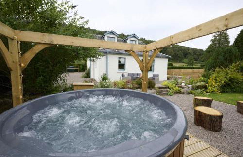 Garden Cottage - Photo 27