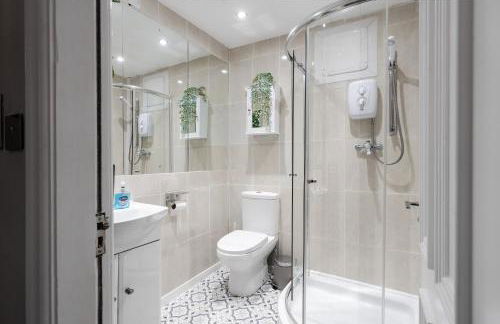 Central L1 Stay, Close to all Attractions, Parking Nearby - Foto 74