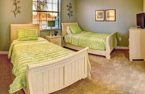 Cozy Pool 4 Bed Home With Spa 4 Bedroom Home by RedAwning - Foto 22