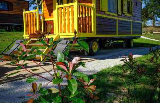 Les Roulottes de la Ferme des Chanaux - Foto 26