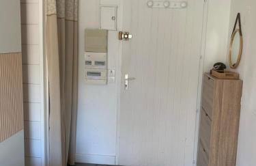 Cottage cosy avec jardin, piscine et parking - Photo 15