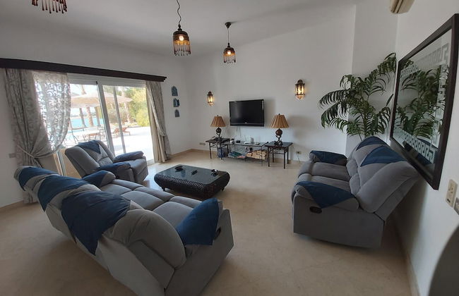 Charming Villa in El Gouna with Pool - Foto 8