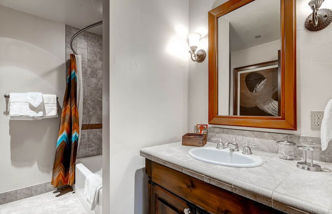 Ascent by East West Hospitality - Foto 23