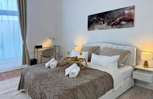 HolidayHome Apartments l Spacious Luxury Apartment in Prenzlauer Berg - Photo 43