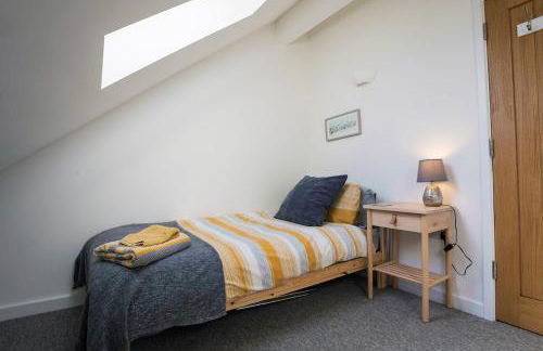 Chic and modern townhouse in beautiful Portland - Photo 10