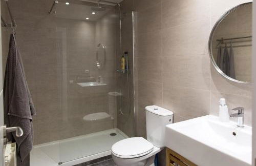 Central Apartment - Photo 18