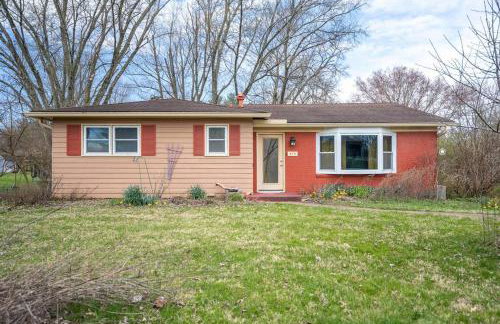 10mins to IUB: 4bd - Karaoke - Pickleball - Foto 20