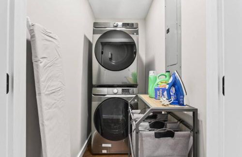 Cozy Comfort near Fountain Square- Downtown Indy - Photo 34