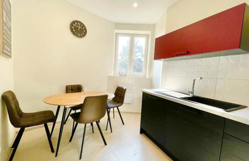 COLMAR - Appartements Deluxe - Lumineux - Stationnement Gratuit et Facile dans la rue - Foto 57