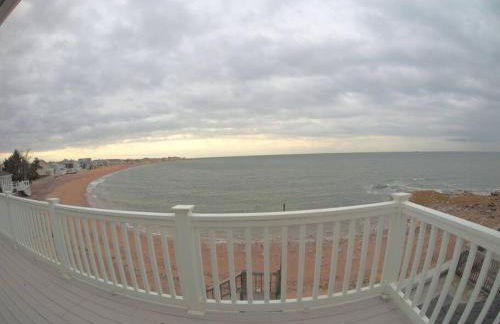 Casa al Mare Beachfront Retreat King Bed Near Yale - Foto 9