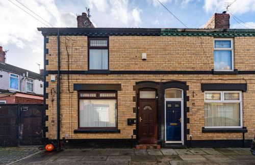 "Furnished Rentals Direct" DominionHouse cul-de-sac Home for 6 people in Anfield near LFC, Goodison Park, Free Street Parking, Suits Travellers, contractors and Family, Near Football action and 10 minutes drive to Liverpool City Centre - Foto 18