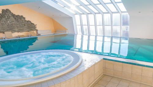 Moderne strandnahe Fewo inkl Pool, Sauna, Whirlpool & Strandkorb - 235 - Foto 4