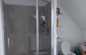 Duplex spacieux avec terrasse, idéal familles & télétravail, proche plages & centre ville - Foto 9