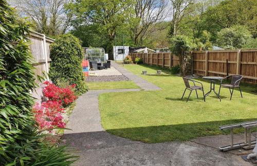 Mellte Avenue - Waterfalls House - Photo 6