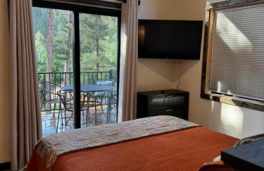 In the center of it all The Elkhorn Cabin - Foto 14