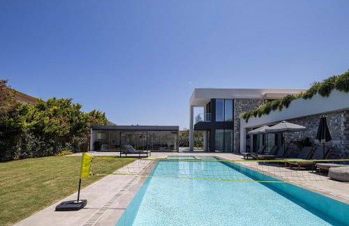 Manza Villa - 850m to Beach with Pickleball Court by etouri - Photo 9