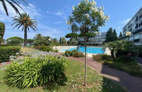 Appartement 60m2 piscine au coeur de Saint-Tropez - Photo 2