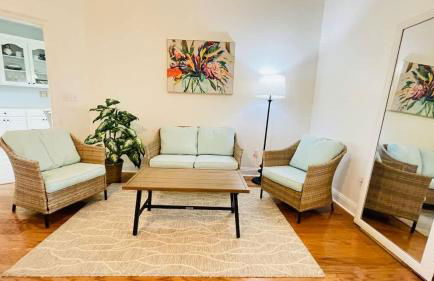 Spacious King Suite Home With Serene Patio - Foto 3