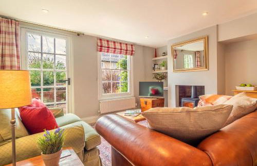 Adorable cottage with a log burner in heavenly village - Constable Lodge - Foto 1