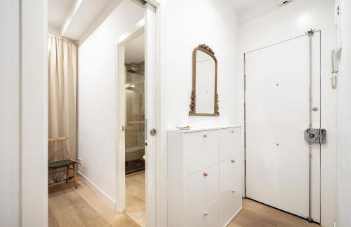 The Velarde Business Suite Super Luxury 2BR Apartment Optimized for Remote Work - Foto 17