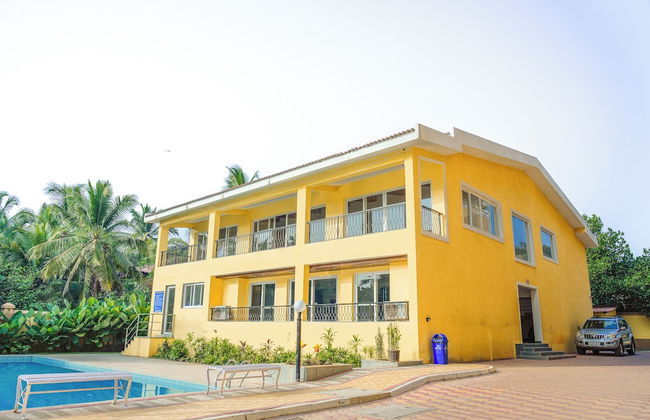 Alaya Stays Veera Marina 1BHK with Pool - Foto 1