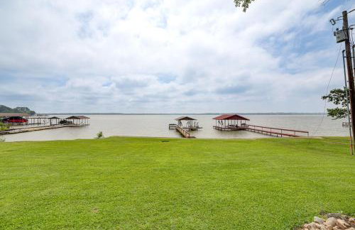 Waterfront Retreat with Dock on Cedar Creek Lake! - Foto 30