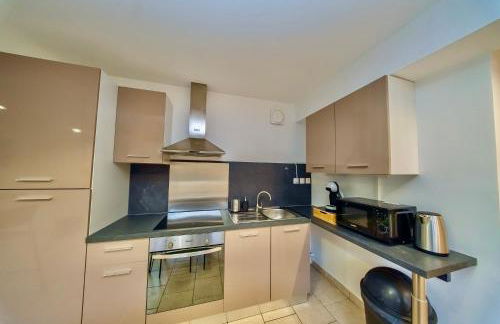 ValenStay - Logement Stade du Hainaut avec jardin - Foto 11