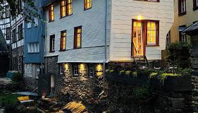 Monschau-Auszeit: Historisch wohnen direkt am Bach - Foto 3