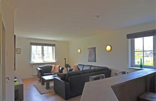 Lovely Group House near Winterberg with Private Sauna, Garden, & Terrace - Photo 24