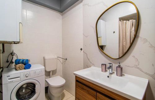 Flexible SelfCheckIns 102 - Zagreb - Parking - WIFI - Loggia - Photo 8