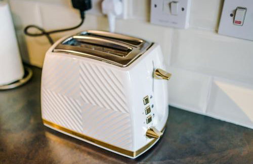 3 Bedroom! 3 Toilets! Contractors and Groups! Free Parking! Driveway! NEW BUILD HOUSE! - Foto 13