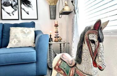 Doxie Cottage Close to WEC Springs and More - Foto 3