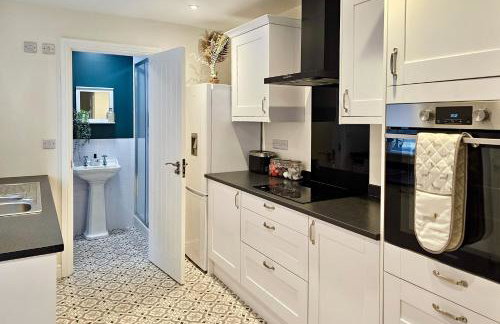 Cosy yet spacious, 3BR, Parking, Village Location - Foto 39