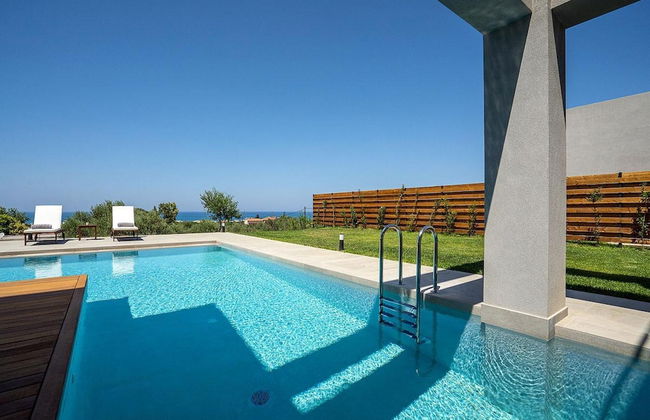 Sea View 4 Bedroom Villa With a Heated Pool - Foto 35