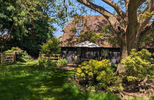 Cosy listed barn in peaceful country village - Foto 3