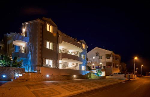 Apartments Vrania - Photo 12