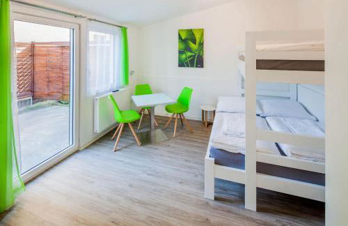 SecondHome Stuttgart - Moderne große Wohnungen nahe der hist Altstadt von Esslingen aN - versch Größen 8 - 11 - 19 Betten - Foto 21