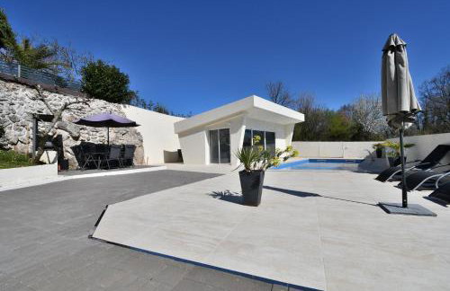 Apartments Lux with pool - Foto 15